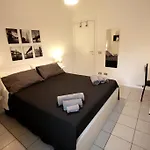 Casa Bebe - Adiacenze Policlinico E Universita' 公寓 *