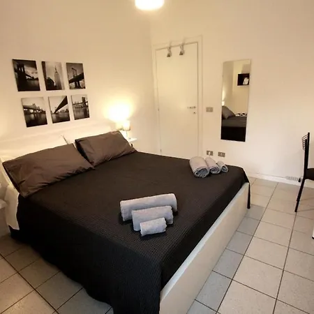 Casa Bebe - Adiacenze Policlinico E Universita' Appartamento *