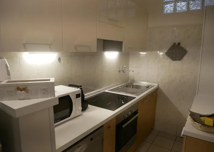 Appartamento Casa Bebe - Adiacenze Policlinico E Universita'